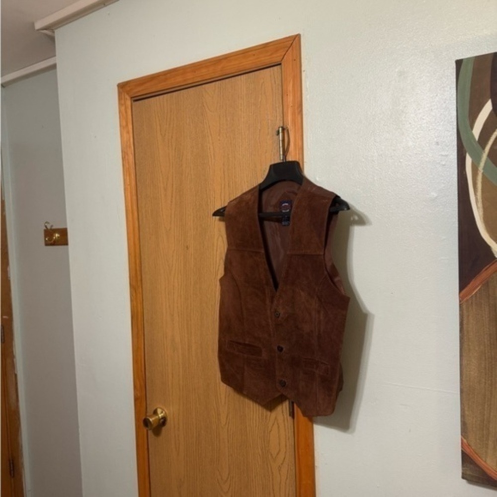 Saugatuck Company Ltd. Medium Solid Brown Three-Button Leather Vest - Vintage